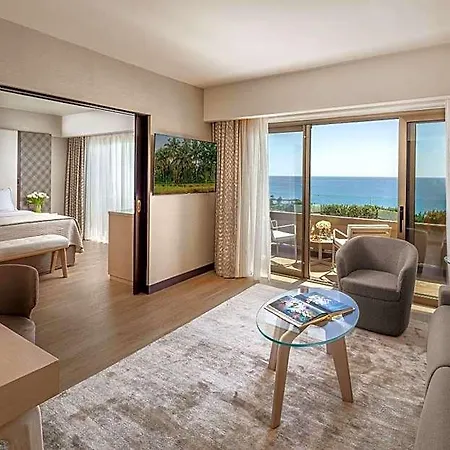Hotel Four Seasons 5*